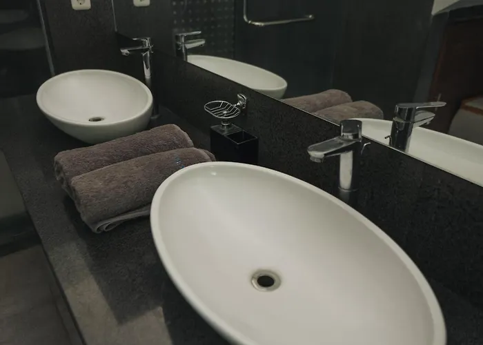 Blue Marlin 6-br Singaraja Bali فيلة *