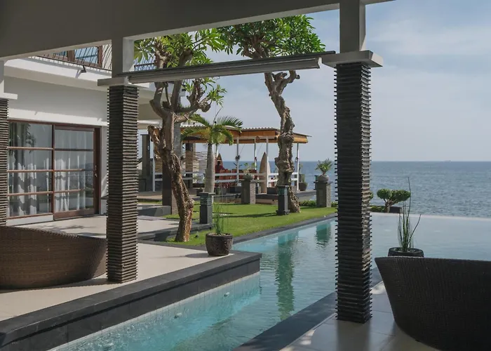 فيلة Blue Marlin 6-br Singaraja Bali *