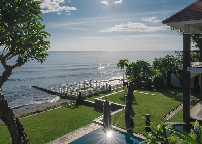 فيلة Blue Marlin 6-br Singaraja Bali *