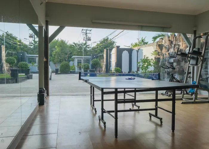 Blue Marlin 6-br Singaraja Bali فيلة